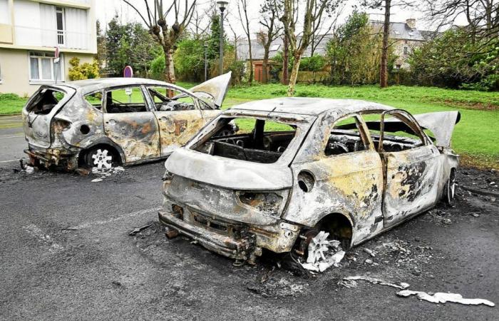 In Lannion brannten am Silvesterabend ein Dutzend Fahrzeuge