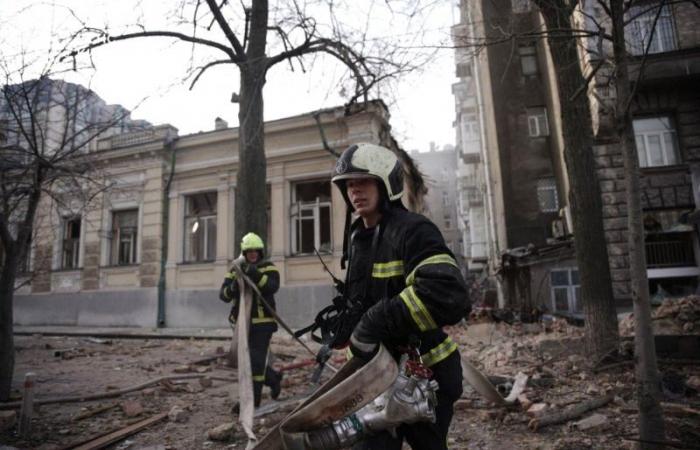 Zwei Tote bei russischem Angriff auf Kiew am Neujahrstag