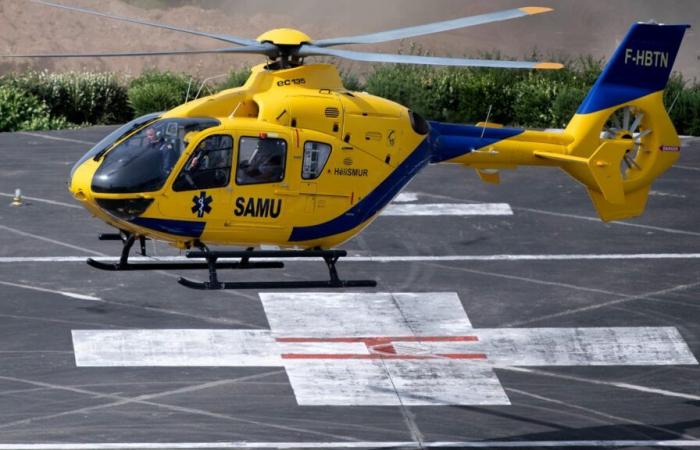 Drei Verletzte, darunter ein Schwerverletzter, bei einem Unfall auf der A13, eine junge Frau wurde per Flugzeug ins Krankenhaus geflogen