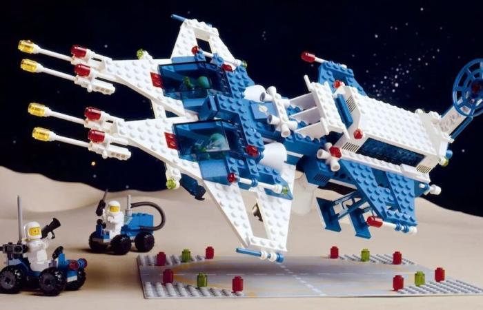 Das LEGO Space-Buch reist durch Jahrzehnte der Geschichte