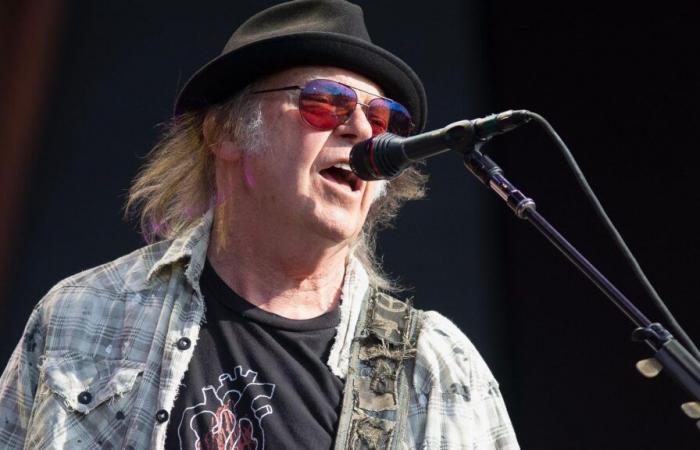 Neil Young greift BBC an und weigert sich, beim Glastonbury Festival aufzutreten