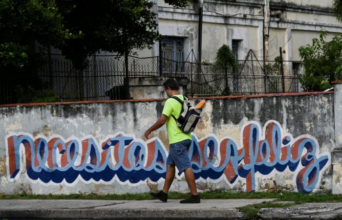 „Du musst glücklich sein“, ruft das Graffiti den Bewohnern Havannas zu