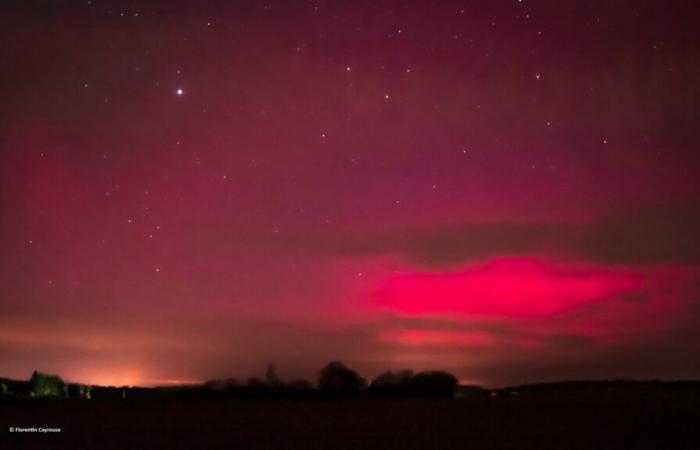 Der Indre-Himmel beginnt das Jahr unter dem Nordlicht