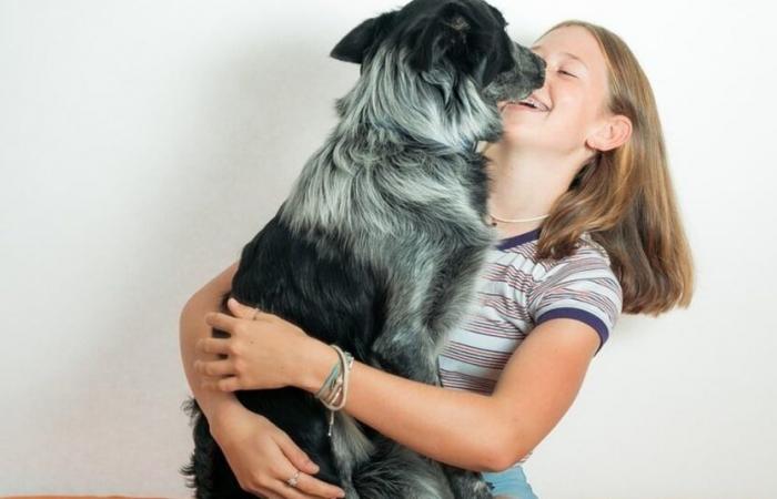 Mit 13 gab sie ihr als Hundesitterin verdientes Taschengeld aus, um Tieren in einem Tierheim Weihnachtsgeschenke zu schenken.