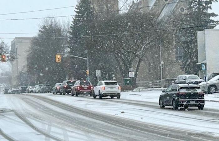 Schnee, Böen, komplizierte Reisen: Das müssen Sie wissen