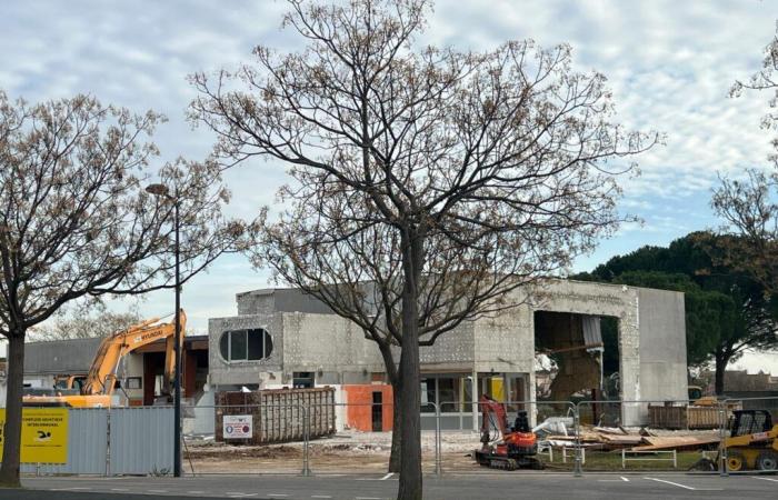 Der Rückbau des Aqualuna-Schwimmbads in Lunel steht kurz vor dem Abschluss