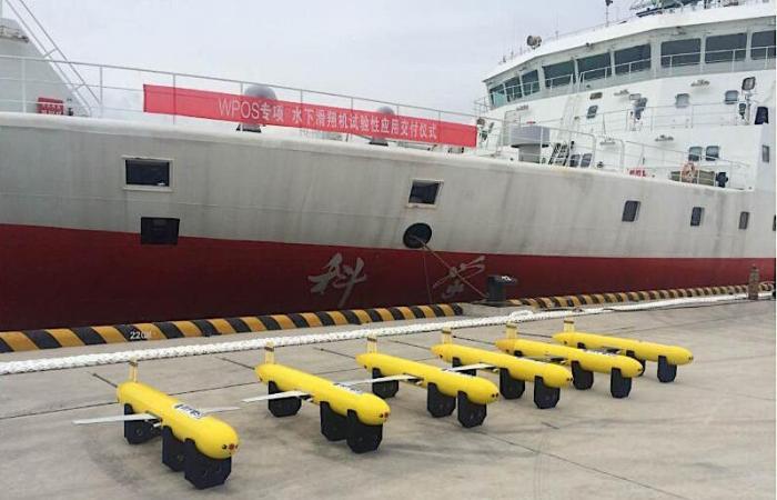 Chinesische Unterwasser-Seegleiter-Drohne von Fischer auf den Philippinen gefangen