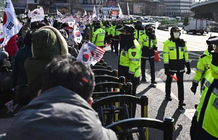 Drama und Chaos in Seoul während des gescheiterten Versuchs, Yoon zu verhaften