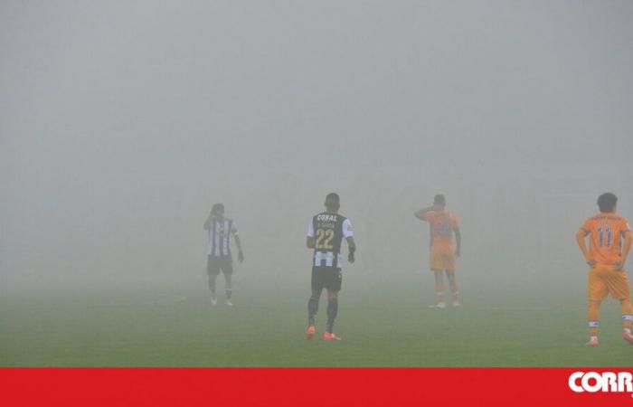 Nacional 0 – 0 FC Porto | Der Start wurde wegen Nebel in Choupana unterbrochen. Spieler ziehen sich in Umkleideräume zurück – Fußball