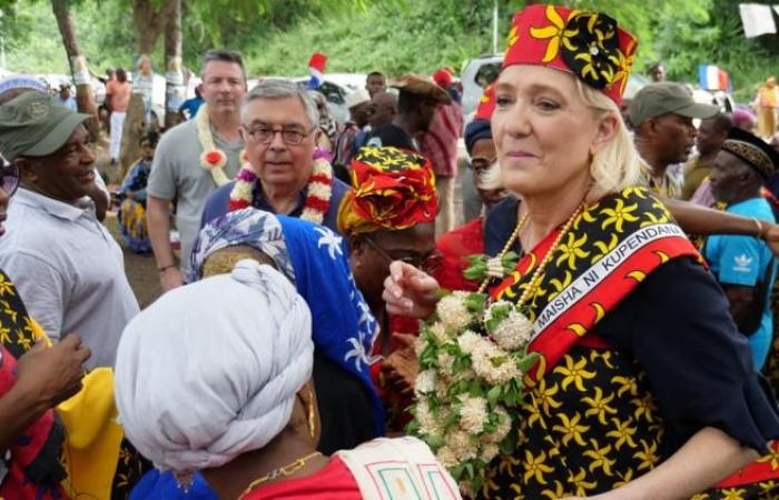 Marine Le Pen wird an diesem Sonntag für einen dreitägigen Besuch auf die Insel reisen