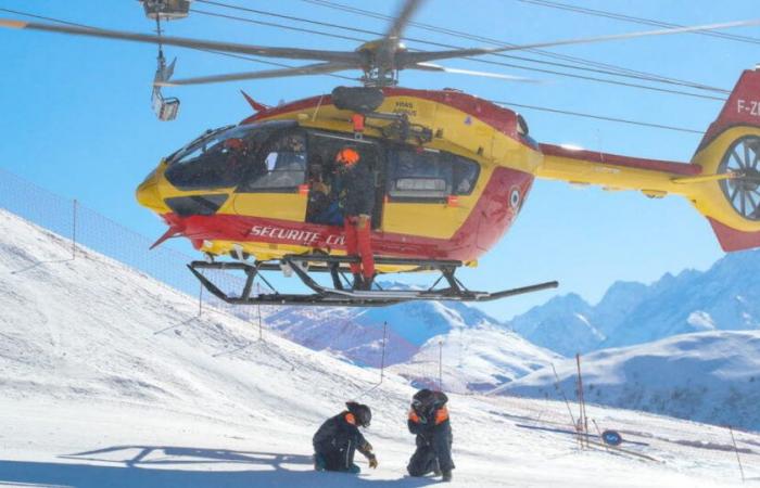 Haute-Savoie. In ein Loch gefallen, ein 11-jähriges Kind vom Rettungsdienst versorgt