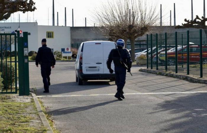 Tod von David Lodge, Geiselnahme in einem Gefängnis in Arles, Paris, mit „Blockade“ durch die ländliche Koordination bedroht … Die Nachricht von diesem Freitag, 3. Januar – Libération