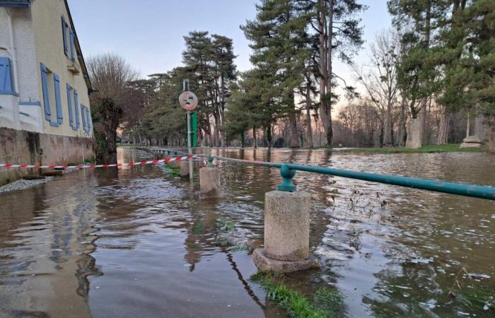 Morbihan wurde wegen heftigen Windes und Regenüberschwemmungen in Alarmbereitschaft versetzt