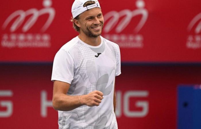 Der Franzose Alexandre Müller qualifiziert sich für das Finale in Hongkong, sein zweites auf der ATP-Strecke