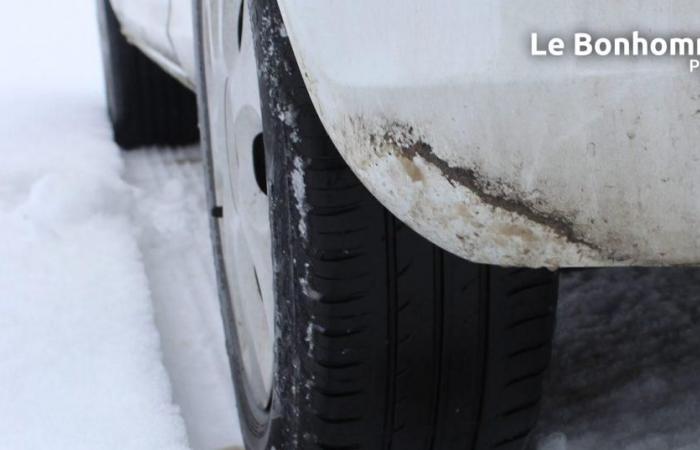 Schnee und Eis, die Abteilung hat in der Nacht von diesem Samstag, dem 4. Januar, auf Sonntag, dem 5. Januar, orange Wachsamkeit verhängt