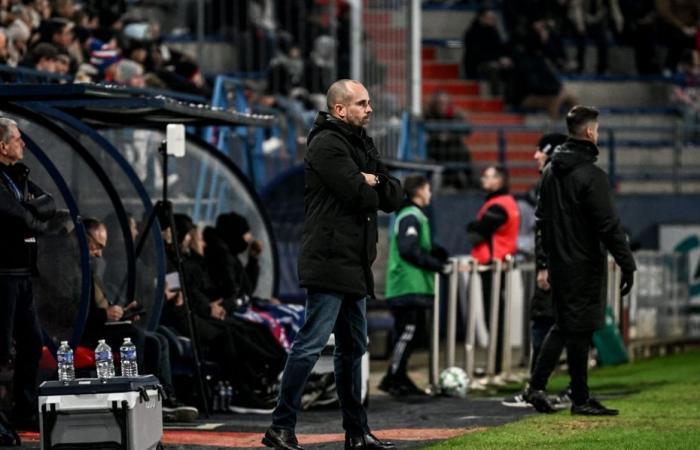 Pfiffe und eine Niederlage für Bruno Baltazars erste auf der Bank von Stade Malherbe