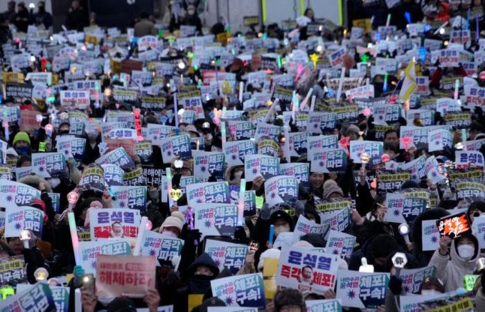 In Südkorea kam es am Tag nach einem ersten erfolglosen Versuch, Präsident Yoon Suk Yeol festzunehmen, zu neuen Demonstrationen