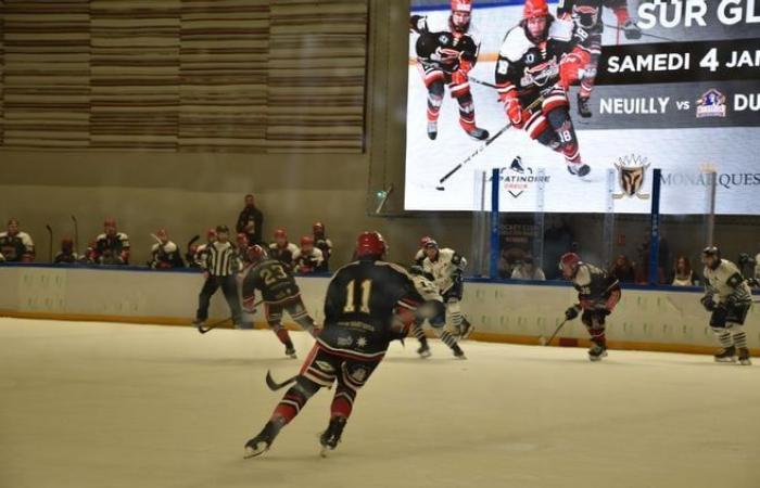 Erleben Sie noch einmal das Eishockeyspiel zwischen Neuilly-sur-Marne und Dünkirchen, das auf der Eisbahn von Dreux ausgetragen wurde