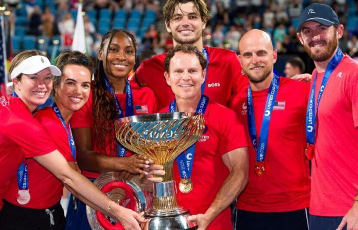 Die Vereinigten Staaten von Coco Gauff und Taylor Fritz gewinnen eine zweite Trophäe