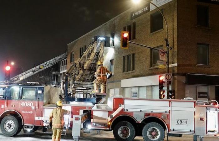 Ein leerstehendes Geschäftshaus in Villeray ist Ziel eines Brandanschlags