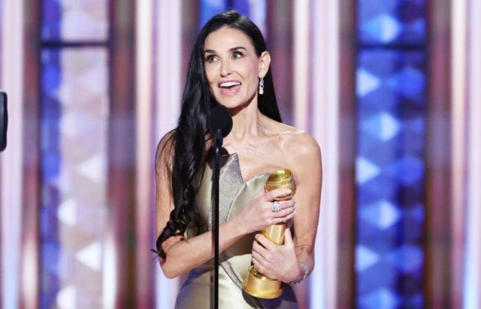 Demi Moore feiert den Sieg mit einer emotionalen Dankesrede, „Emilia Pérez“ startet stark in den Abend und präsentiert eine Live-Liste der Gewinner