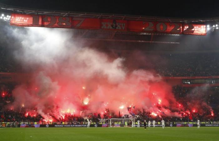 Steht John Textor vor dem Verkauf seiner Anteile an Crystal Palace?