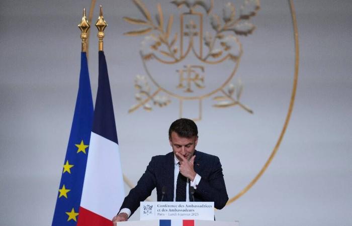 Emmanuel Macron fordert Kiew zu „realistischen Diskussionen“ auf seinem Territorium auf