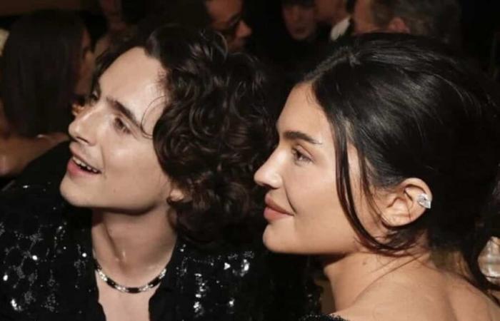 Kylie Jenner begleitet Timothée Chalamet WIEDER im Saal der Golden Globes 2025