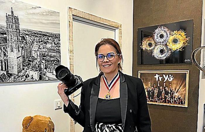 Die aus Aveyron stammende Emeline Delsaut, die beste Arbeiterin Frankreichs in der Kunstfotografie, wurde diesen Montag von Emmanuel Macron im Elysée empfangen!