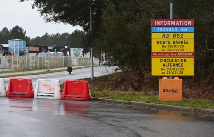 Landes. Diese Straße ist seit mehr als zwei Monaten in einer Richtung gesperrt