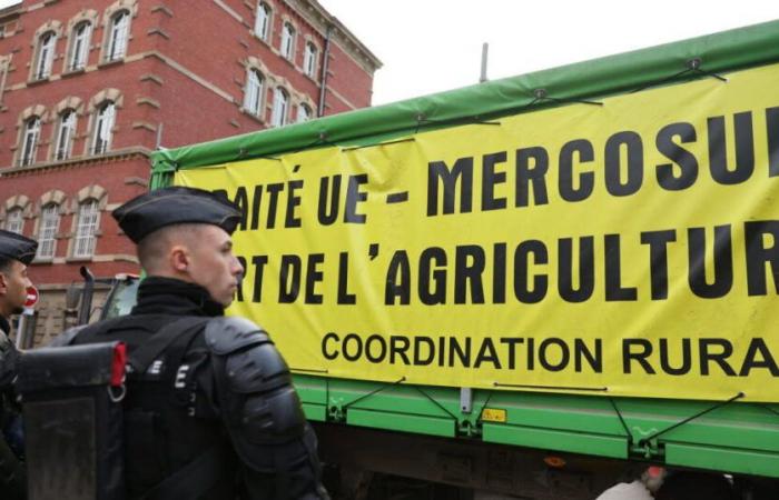 Île-de-France. Landwirte versuchen vergeblich, in Paris zu demonstrieren