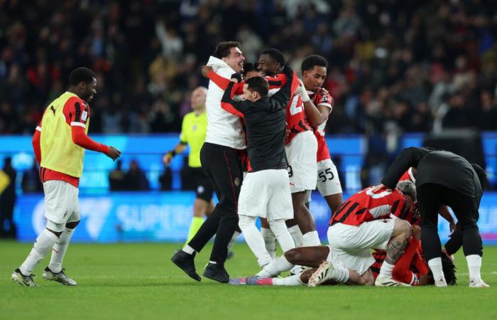 Rossoneri gelingt ein atemberaubendes Comeback und holt sich den 50. Pokal