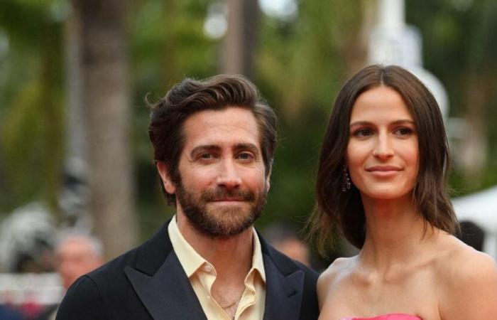 Erbärmlich ? Jake Gyllenhaal erscheint an der Seite seines Partners … 16 Jahre jünger als er