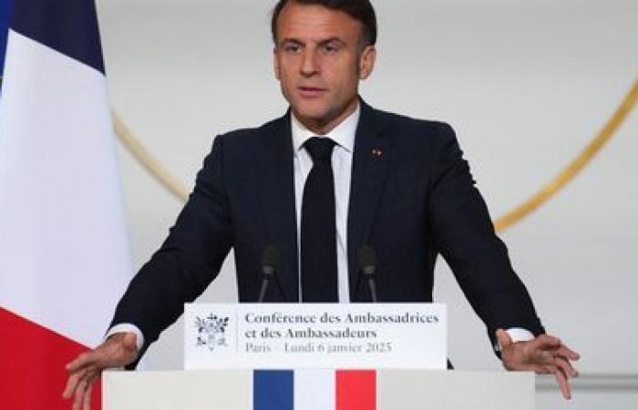 Emmanuel Macron glaubt, dass die Ukrainer „realistische Diskussionen über territoriale Fragen führen müssen“