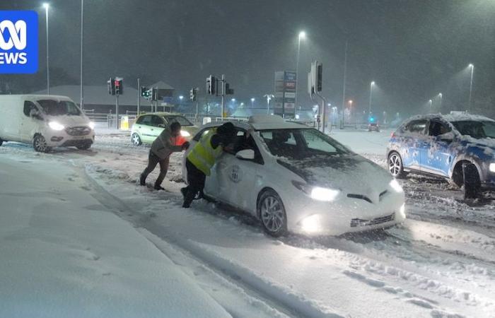 Starker Schneefall sorgt für Störungen in ganz Europa, die USA bereiten sich auf starken Schneefall vor