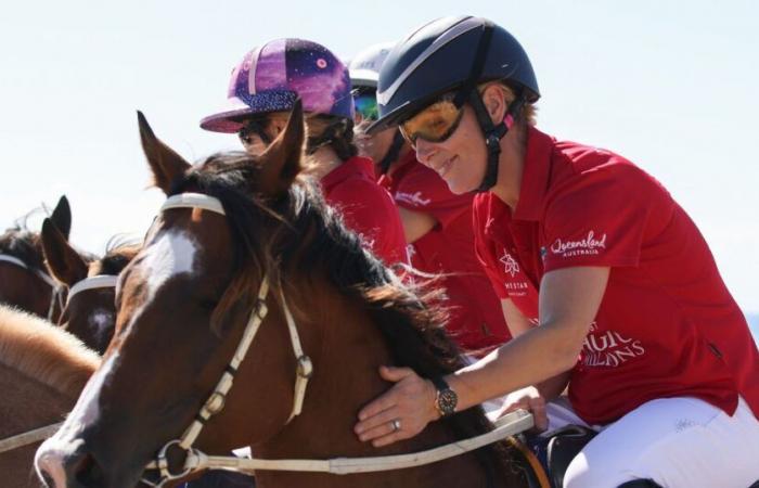 Zara Tindall entgeht bei Fotoshooting nur knapp einer schweren Verletzung | Königlich