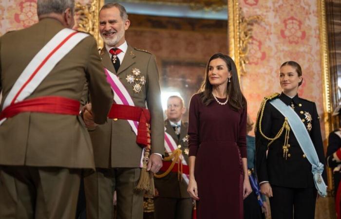 Letizia aus Spanien trägt bei ihrem ersten Ausflug in diesem Jahr die historische Perlenkette von Isabel II