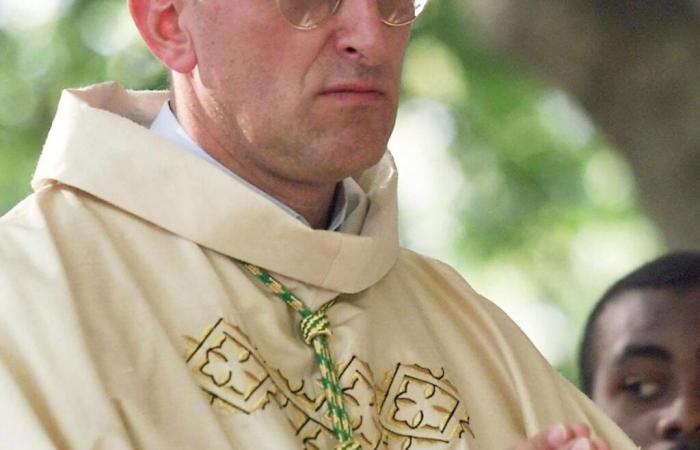 Nach einer Prüfung im Vatikan tritt der Bischof von Fréjus-Toulon auf Wunsch des Papstes zurück