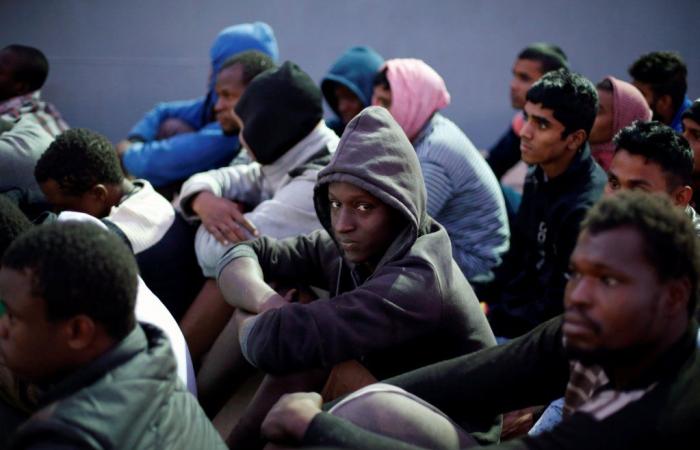 Im Jahr 2024 wurden fast 22.000 Migranten im Mittelmeer abgefangen und gewaltsam nach Libyen zurückgeführt