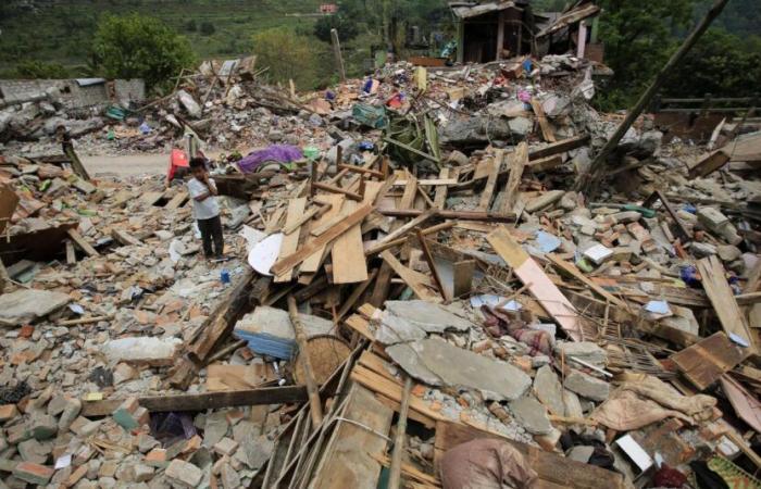 Bei einem schweren Erdbeben kommen in Tibet mindestens 53 Menschen ums Leben