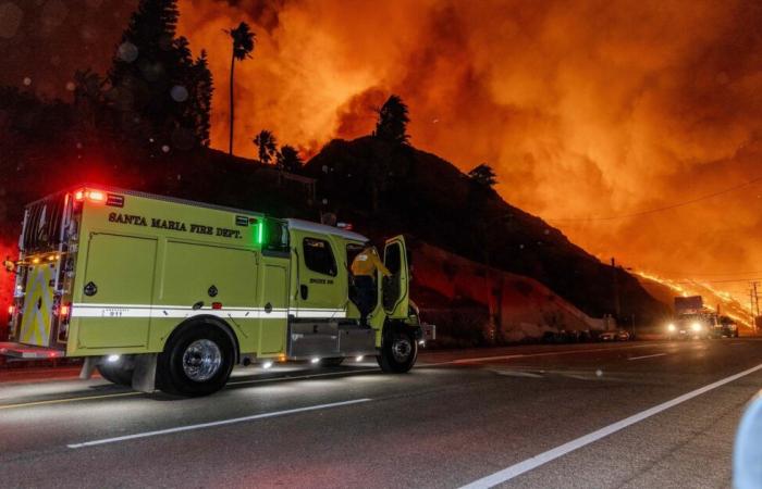 Prominente präsentieren Waldbrandschäden in LA und danken Feuerwehrleuten und Ersthelfern