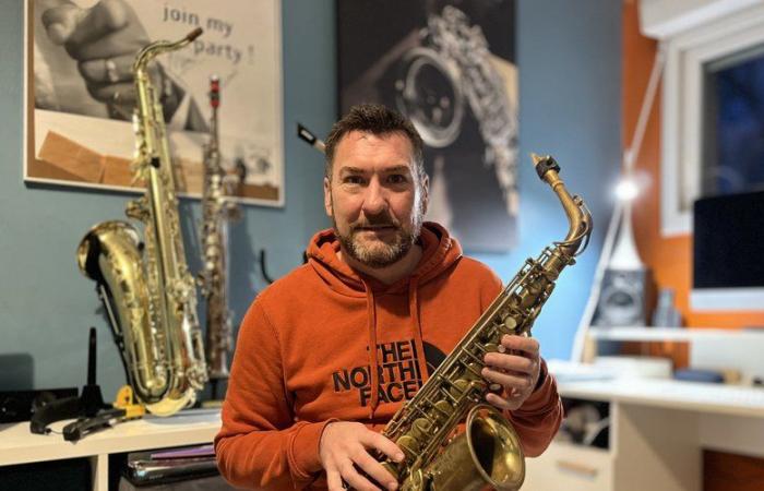 Labastide-Saint-Pierre. Mit seinem Saxophon teilt Sylvain Maréchal ein wunderschönes Solo