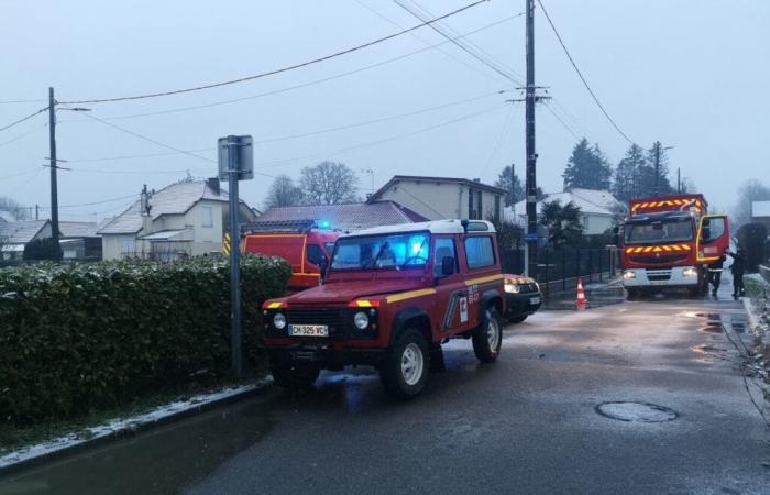 In Grandvilliers stehen mehrere Häuser unter Wasser