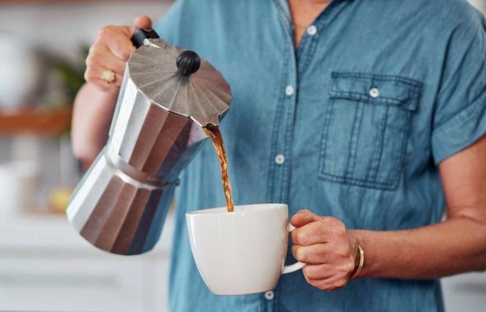 Zu welcher Tageszeit sollten Sie im Interesse der Herzgesundheit Kaffee trinken?