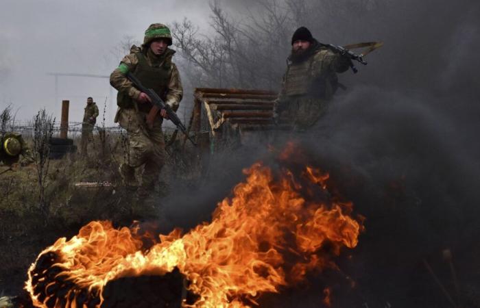 Die in Frankreich ausgebildete Anne-de-Kyiv-Brigade wurde in der Ukraine zerstreut und hat viele Desertionen hinter sich