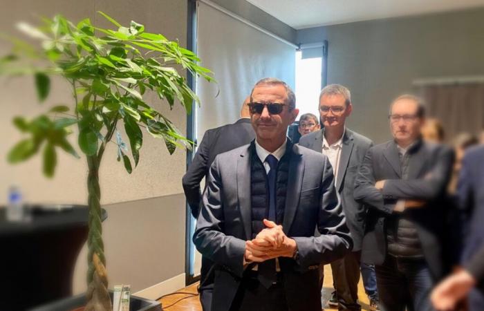 Warum trug Bruno Retailleau eine Sonnenbrille?