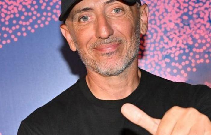 „Ich bin verärgert“: Gad Elmaleh vertraut sich seiner Enkelin Ely an und stellt sich ihr gegenüber einer großen Herausforderung