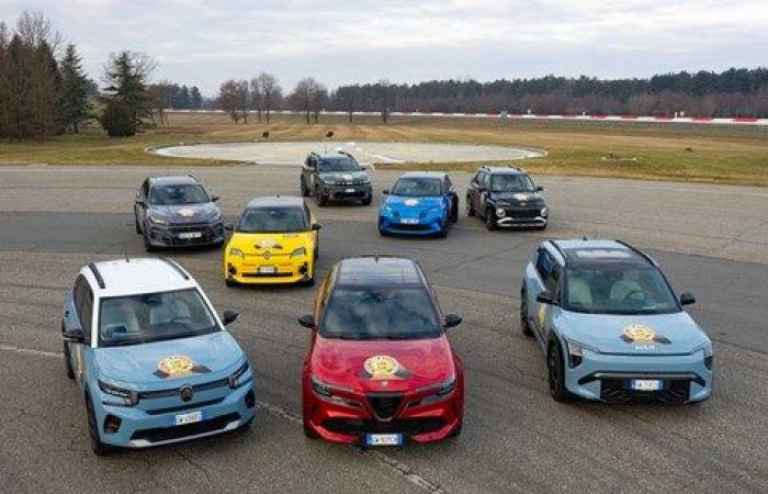 Renault 5 und Alpine A290 werden als gemeinsamer Gewinner des europäischen Auto des Jahres 2025 bekannt gegeben