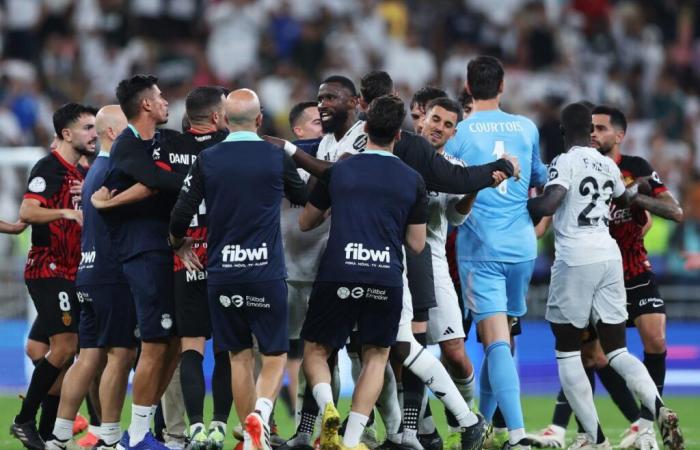 Die Spannungen nehmen zu, als Mallorcas Dani Rodríguez nach dem Superpokal-Duell eine Nachricht an den Star von Real Madrid sendet