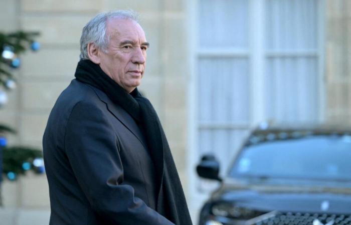 Renten im Mittelpunkt des Austauschs zwischen François Bayrou und sozialen Akteuren